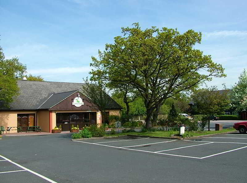 Campanile Hotel - Basildon - East Of London Exterior foto